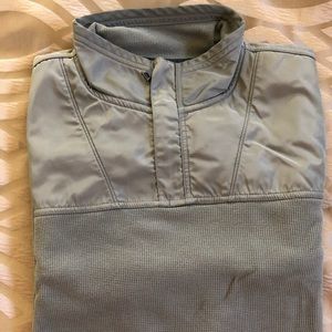 Banana Republic pullover sweater